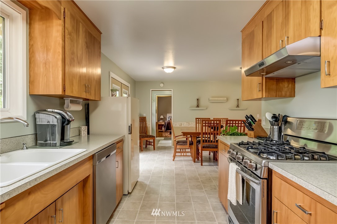 24542 Wicker Road Sedro-Woolley, WA 98284 - Photo 7 of 23 Gallery Image 7