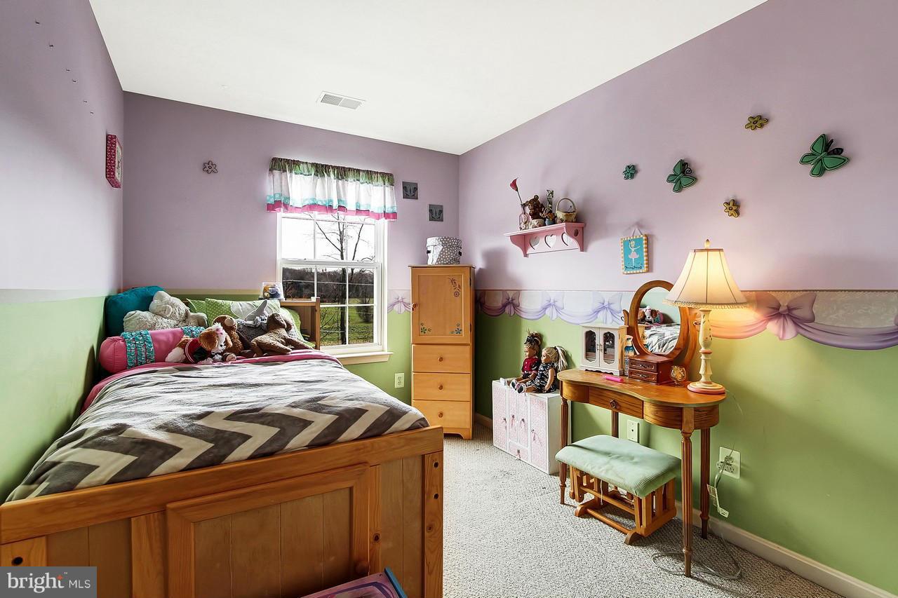 624 Luthardt Road Baltimore, MD 21220 - Photo 14 of 23 Bedroom