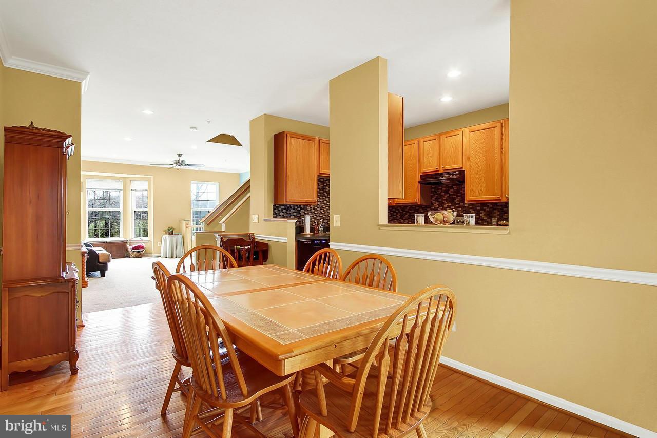 624 Luthardt Road Baltimore, MD 21220 - Photo 7 of 23 Dining Room