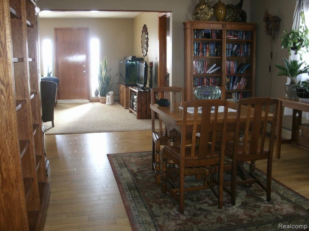 106 West Sebewaing Street Sebewaing, MI 48759 - Photo 10 of 16 2014-02-15 03.24