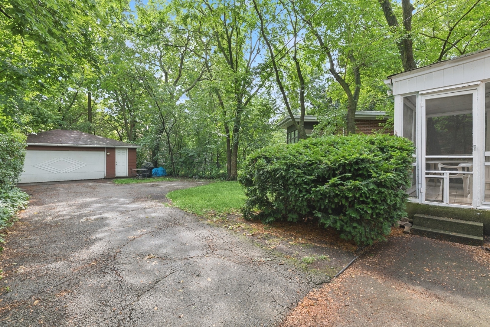 515 Ridge Avenue Evanston, IL 60202 - Photo 16 of 20 Gallery Image 16