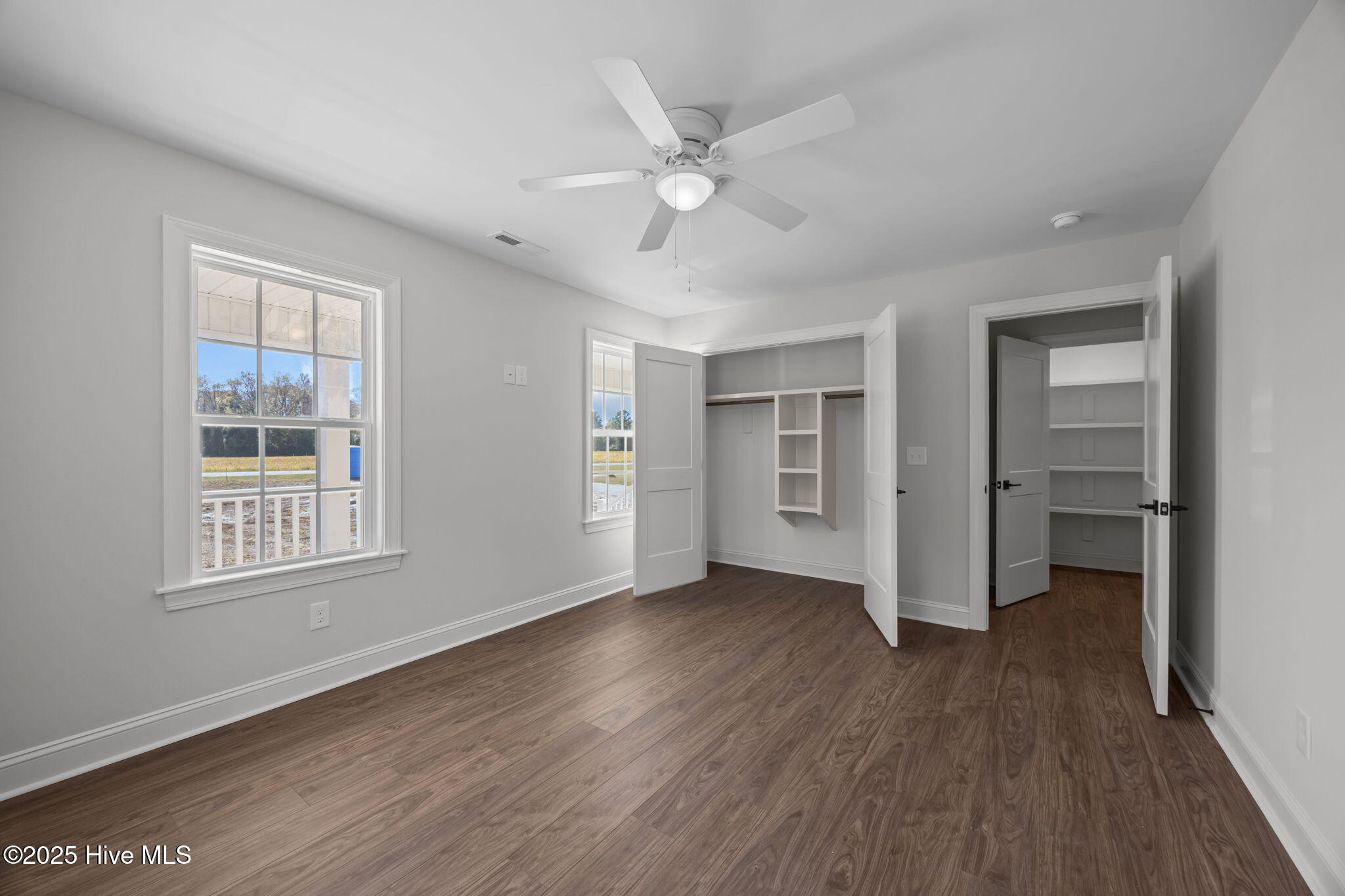 263 Treasure Point Road Bath, NC 27808 - Photo 45 of 76 down stairs bedroom 3