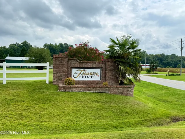 $549,000 | 263 Treasure Point Road, Bath, NC 27808