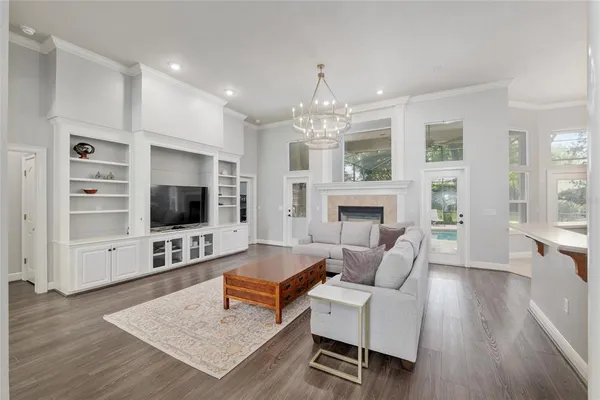 $999,900 | 1129 Southwest 89th Street, Gainesville, FL 32607