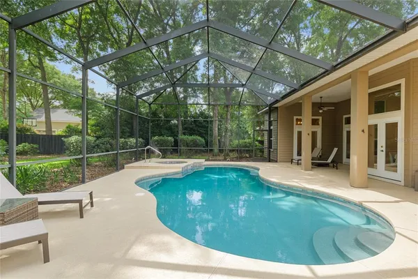 $999,900 | 1129 Southwest 89th Street, Gainesville, FL 32607