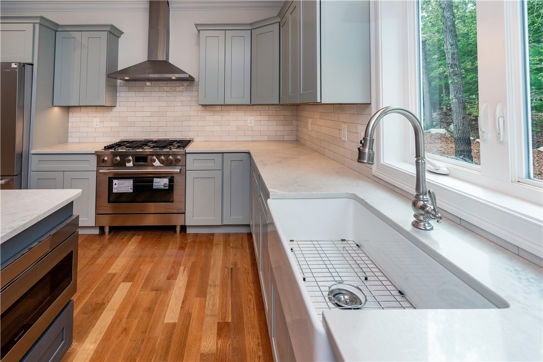 44 Saddlebrook Drive Warwick, RI 02818 - Photo 15 of 44