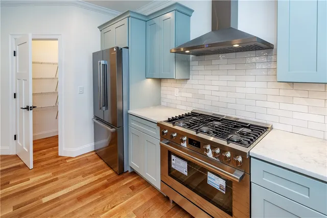 $999,900 | 44 Saddlebrook Drive, Warwick, RI 02818