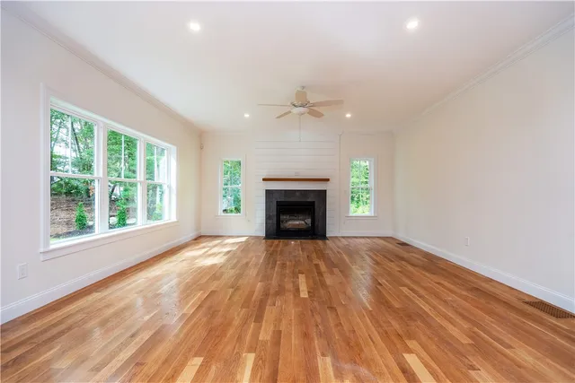 $999,900 | 44 Saddlebrook Drive, Warwick, RI 02818