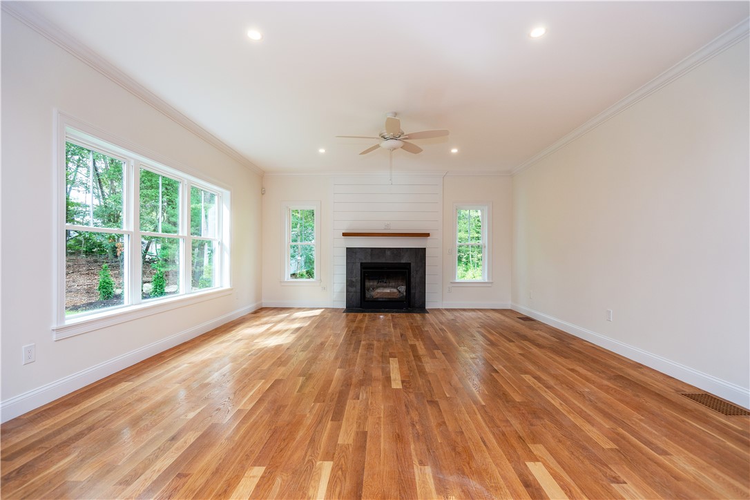 44 Saddlebrook Drive Warwick, RI 02818 - Photo 20 of 44