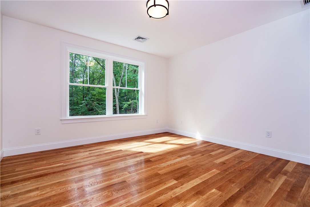 44 Saddlebrook Drive Warwick, RI 02818 - Photo 34 of 44