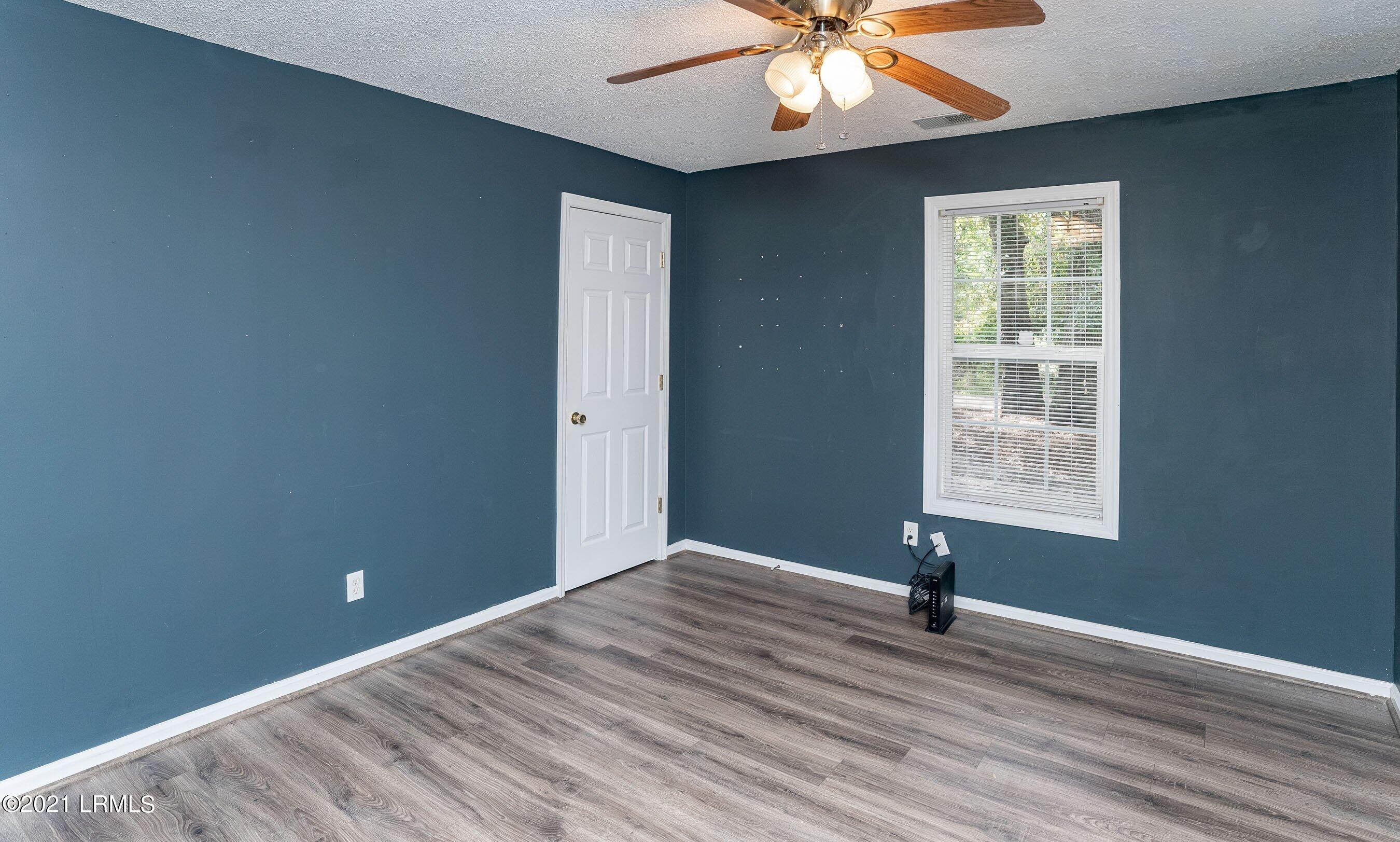 13 Little Capers Road Beaufort, SC 29907 - Photo 11 of 33 Bedroom 2