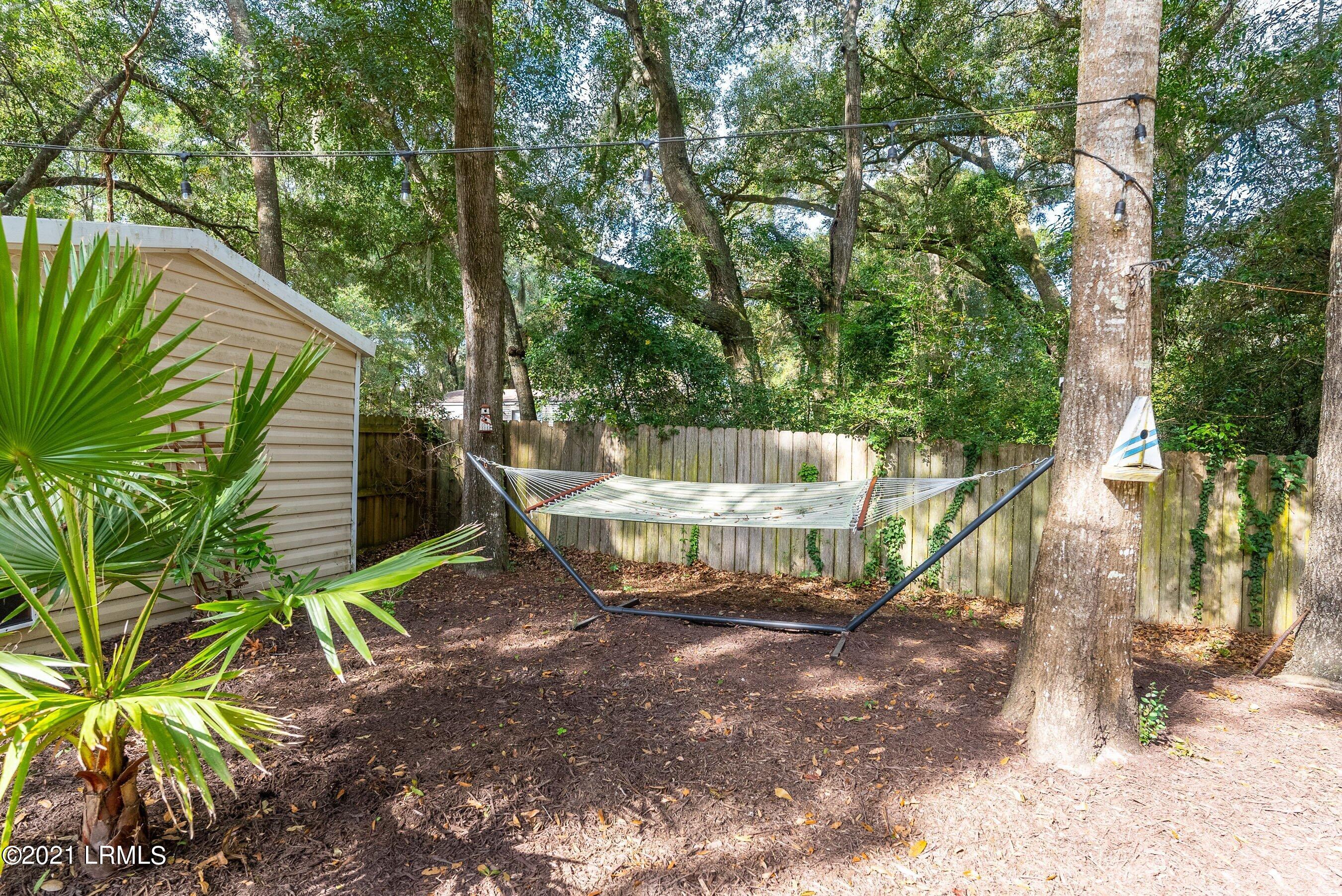 13 Little Capers Road Beaufort, SC 29907 - Photo 27 of 33 Backyard