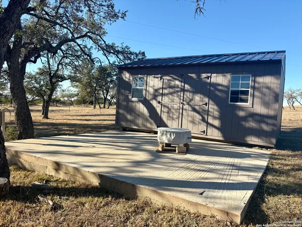 $3,900 | 234 Mill Dam Road, Comfort, TX 78013