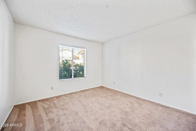 $1,325 | 10610 South 48th Street, Unit 1077, Phoenix, AZ 85044