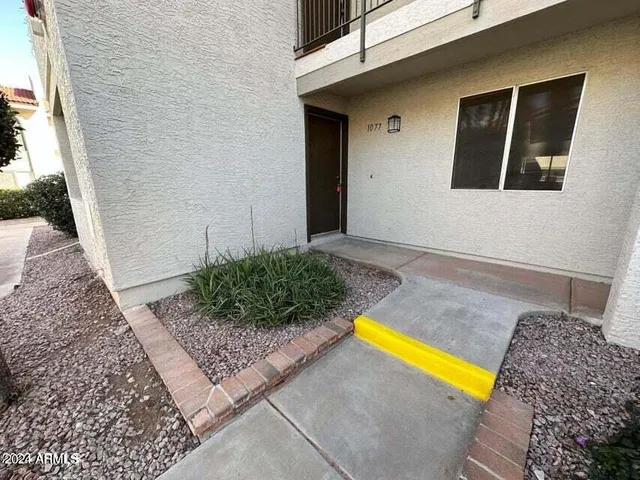$1,450 | 10610 South 48th Street, Unit 1077, Phoenix, AZ 85044