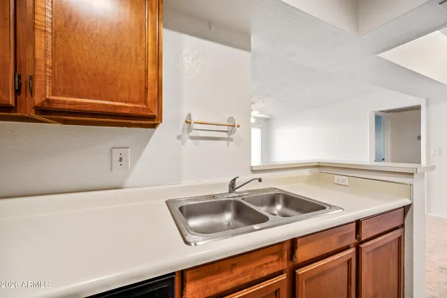 $1,325 | 10610 South 48th Street, Unit 1077, Phoenix, AZ 85044