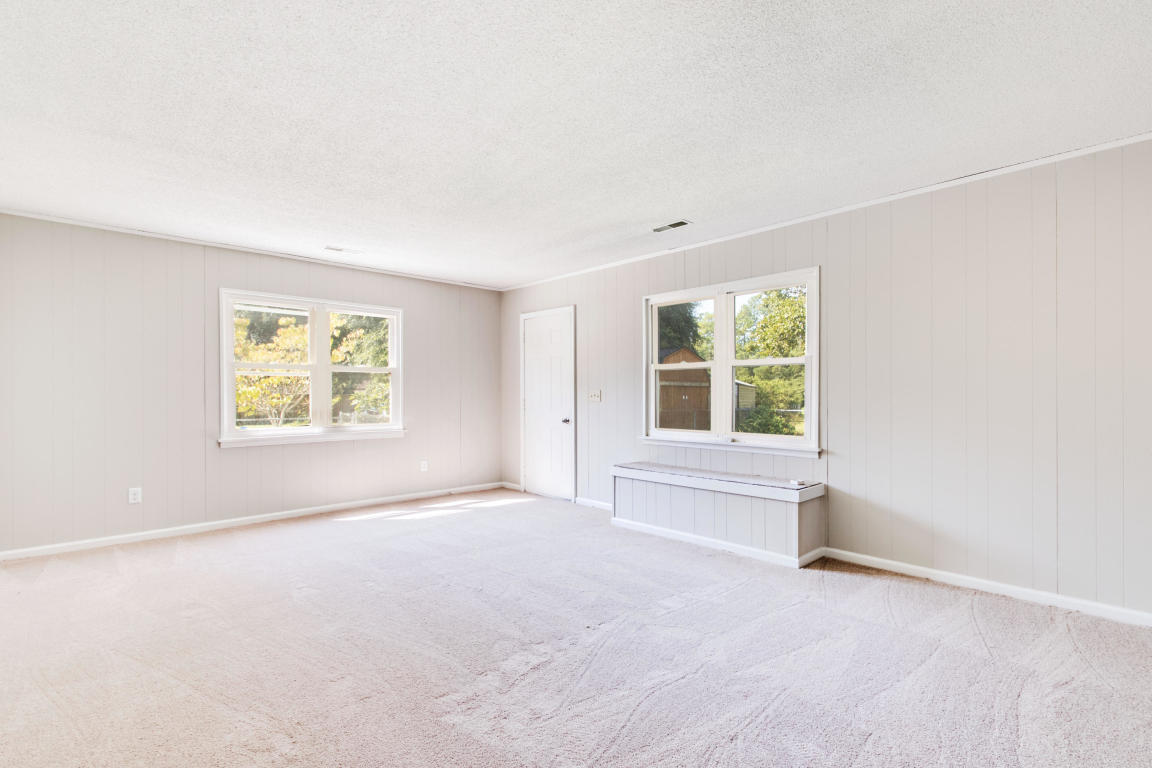 202 Beauregard Road Summerville, SC 29486 - Photo 10 of 12 20190919024944259448000000-o
