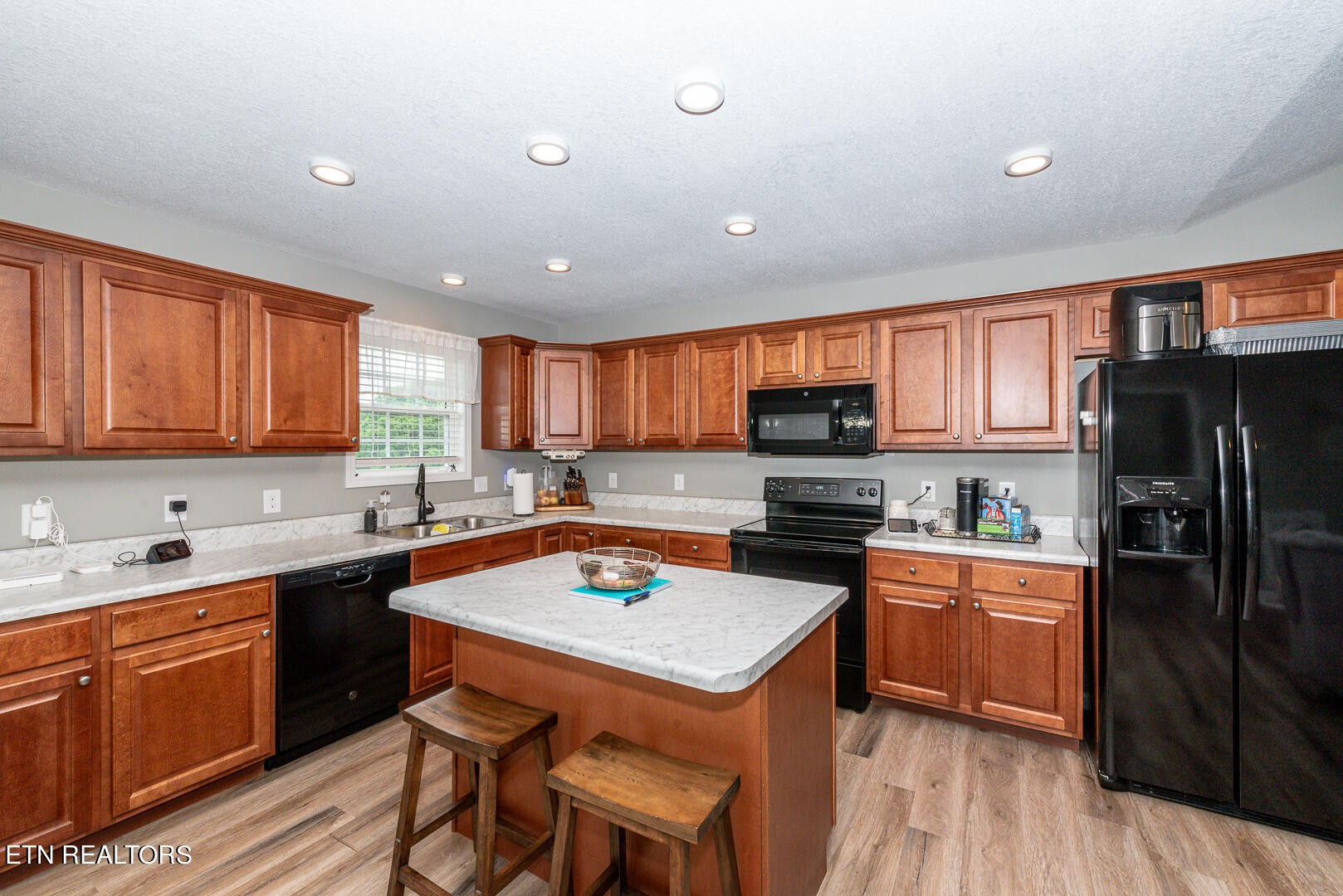 228 Thompson Farm Road Sweetwater, TN 37874 - Photo 8 of 25 Gallery Image 8