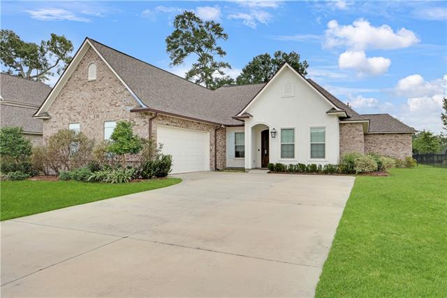 23456 Noble Oak Drive Springfield, LA 70462 - Photo 2 of 28