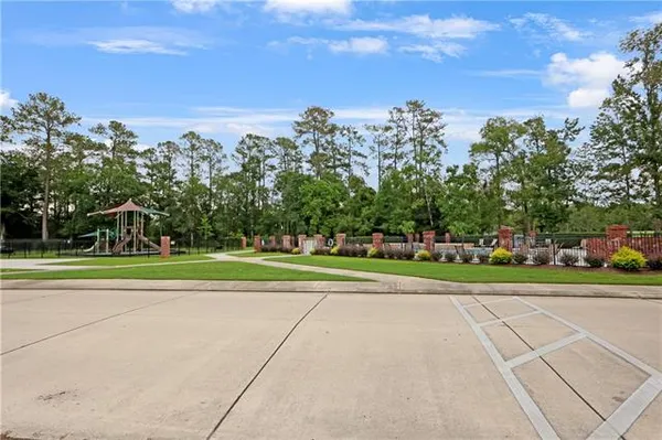 $455,000 | 23456 Noble Oak Drive, Springfield, LA 70462