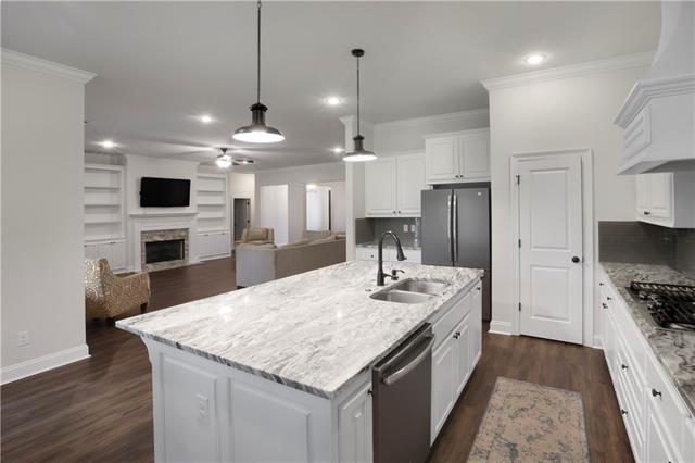 23456 Noble Oak Drive Springfield, LA 70462 - Photo 9 of 28