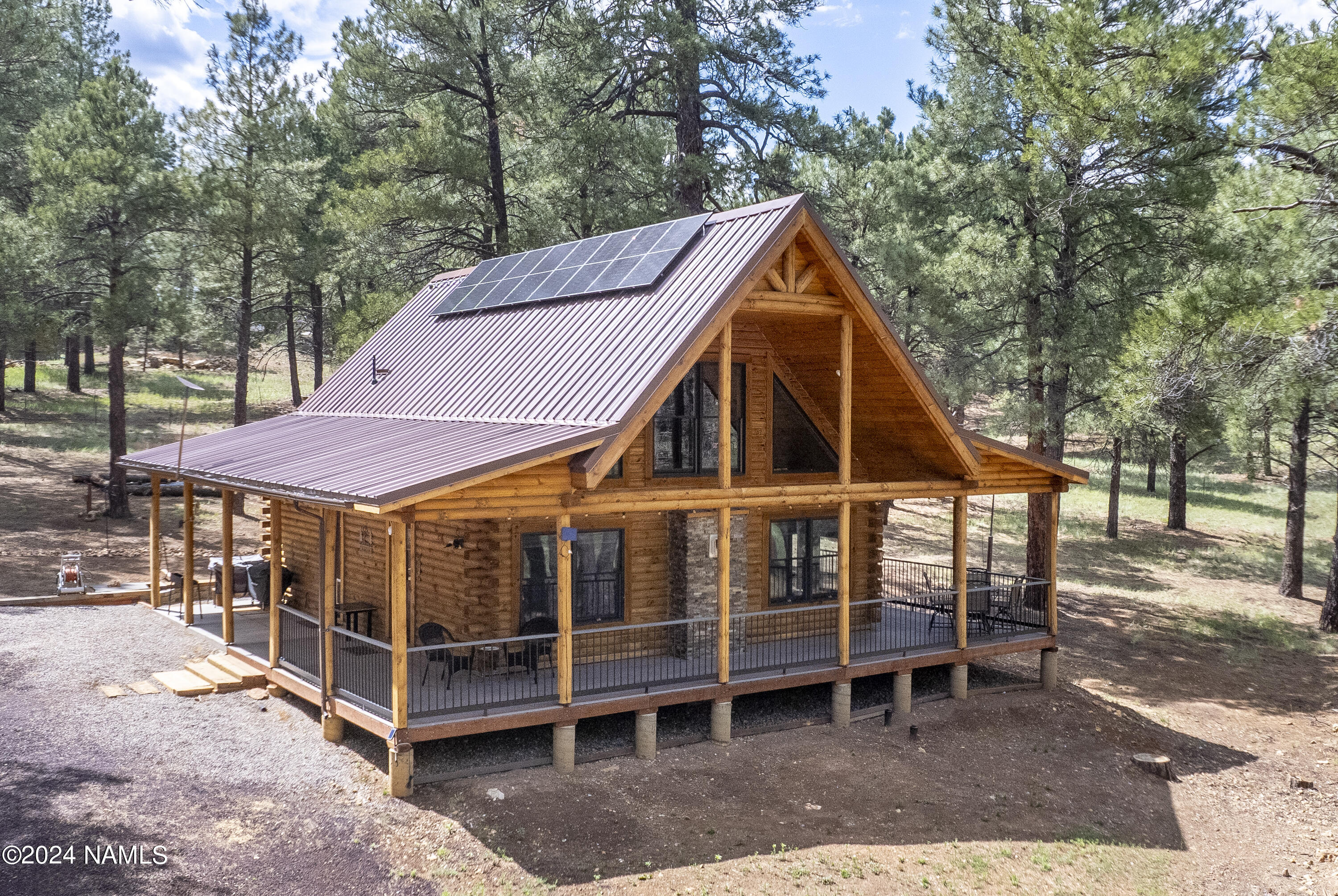 1817 Homestead Road Flagstaff, AZ 86005 - Photo 2 of 37 DJI_0119-2