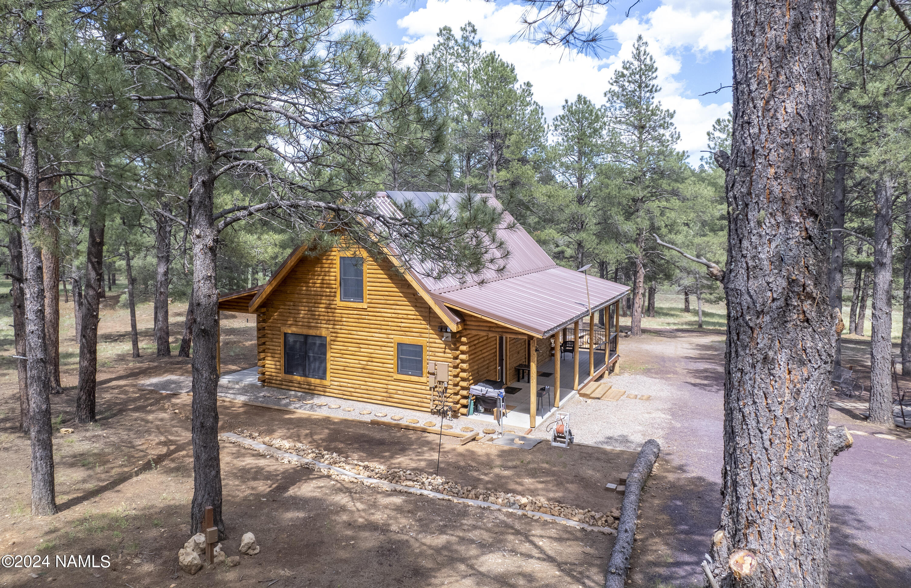 1817 Homestead Road Flagstaff, AZ 86005 - Photo 29 of 37 DJI_0137