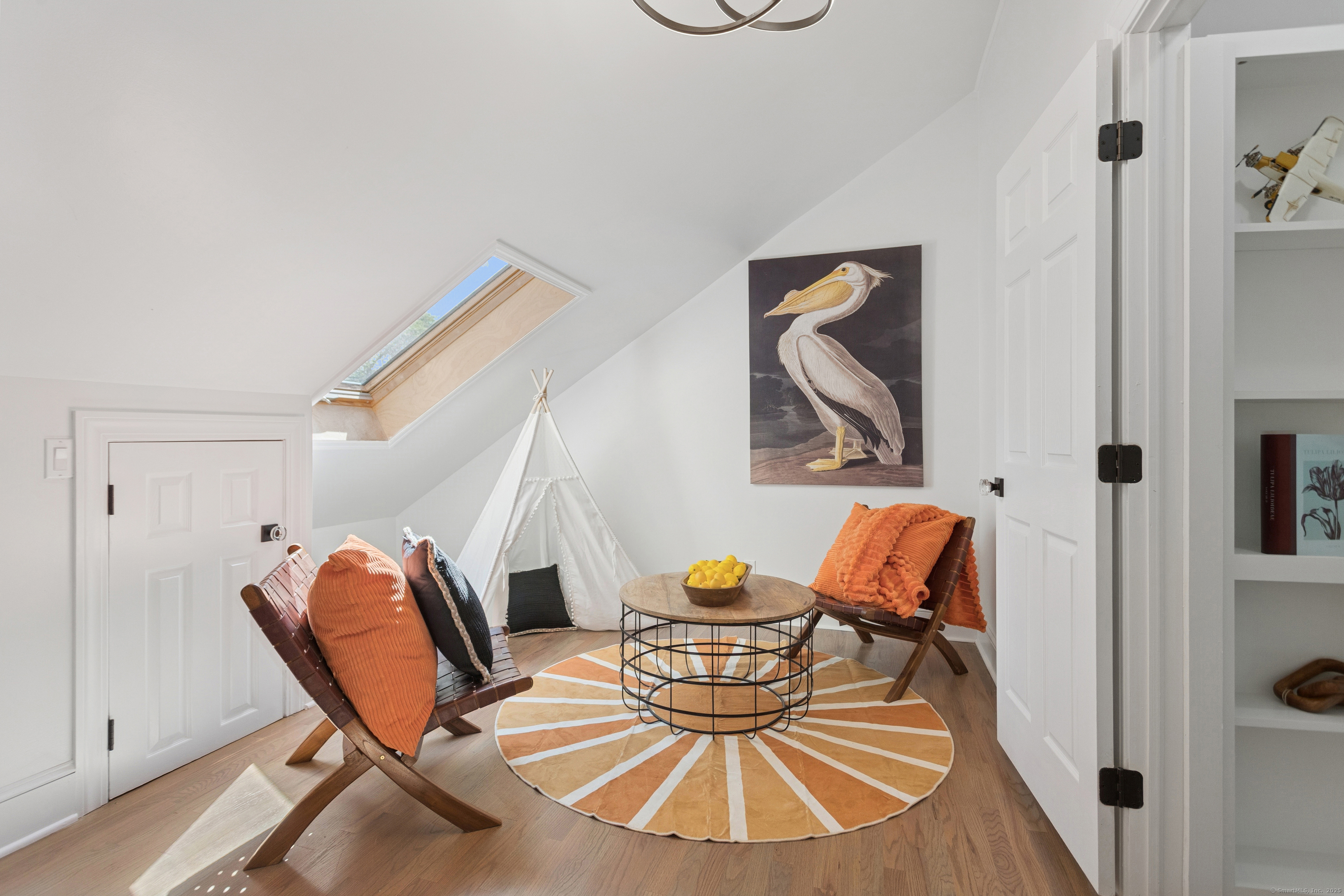 61 Edgewater Commons Lane Westport, CT 06880 - Photo 23 of 37 a dining room with furniture and wooden floor