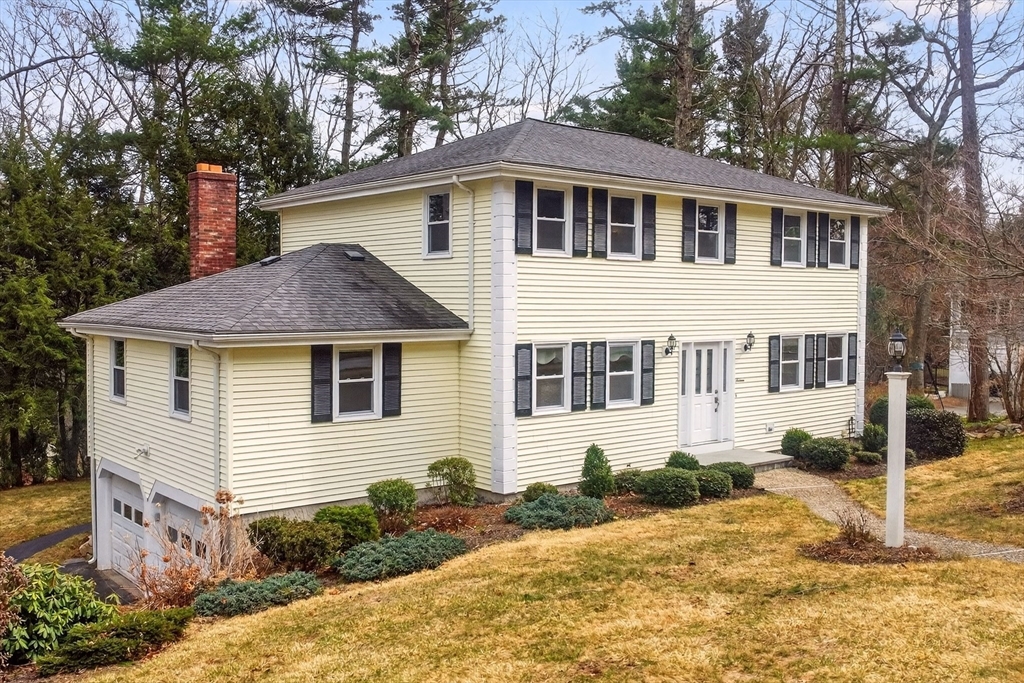 16 Eastmount Road Medfield, MA 02052 - Photo 1 of 35 Gallery Image 1