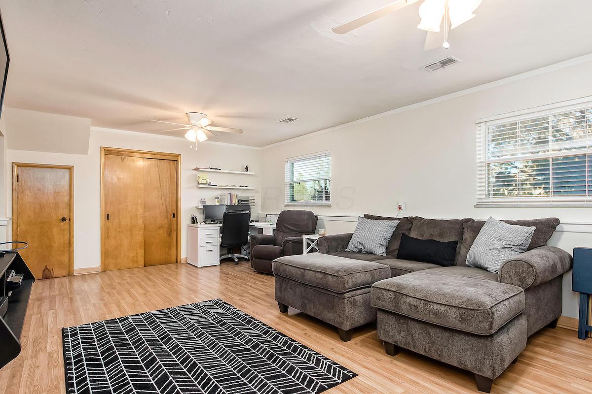 3131 North Star Road Columbus, OH 43221 - Photo 24 of 33