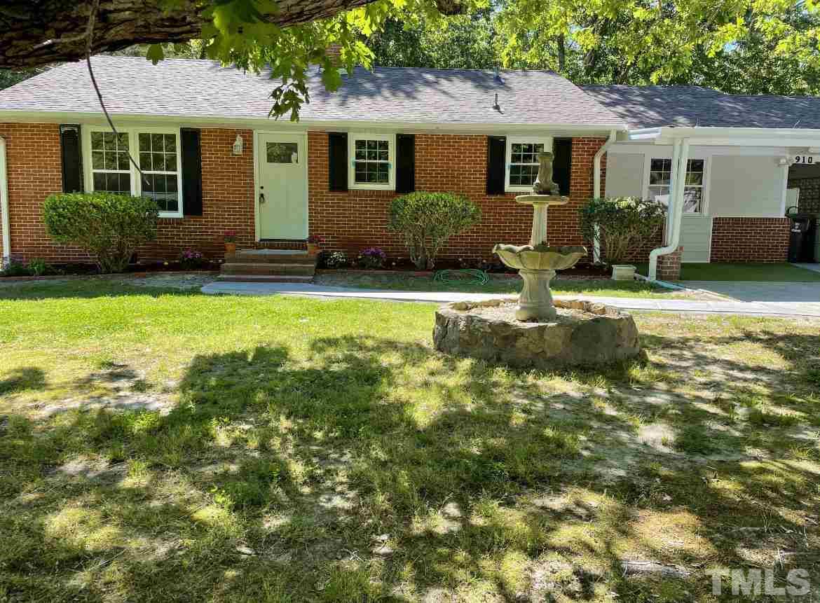 910 Frank Street Roxboro, NC 27573 - Photo 1 of 16