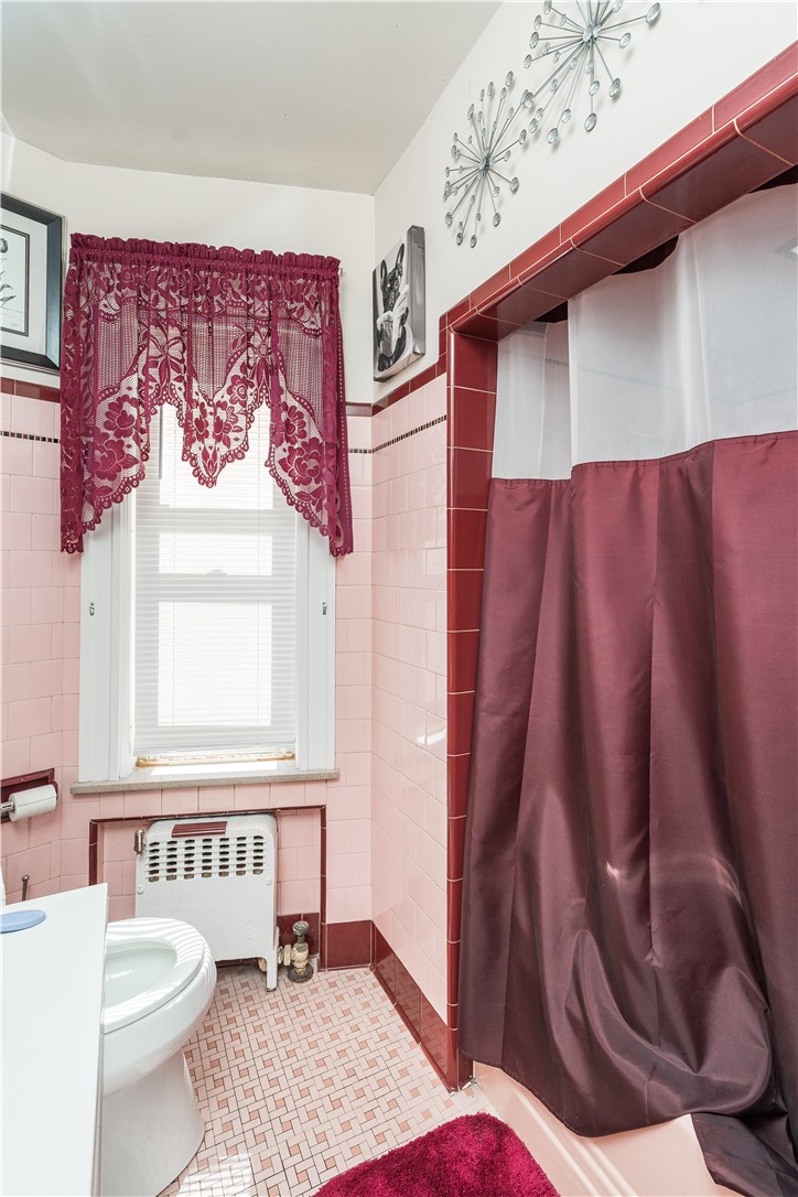 372 Old River Road Lincoln, RI 02838 - Photo 11 of 50