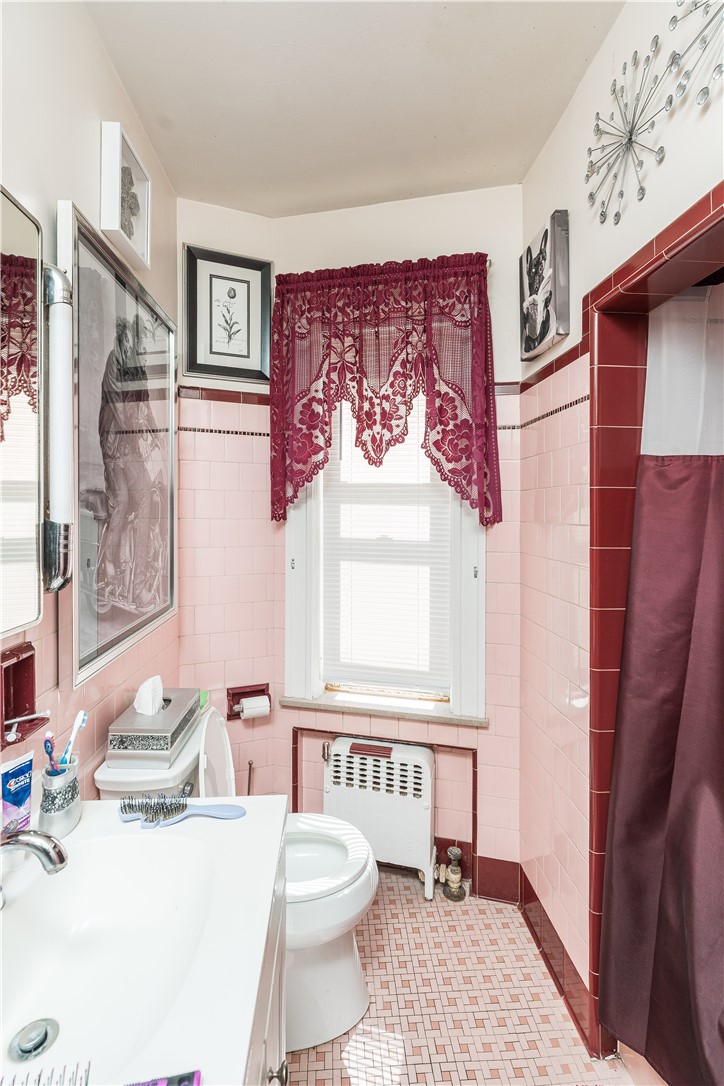 372 Old River Road Lincoln, RI 02838 - Photo 15 of 50