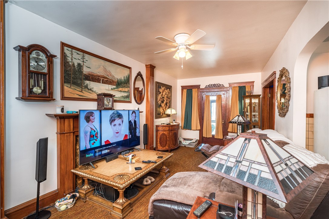 372 Old River Road Lincoln, RI 02838 - Photo 2 of 50