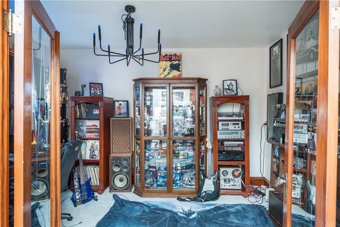 372 Old River Road Lincoln, RI 02838 - Photo 22 of 50