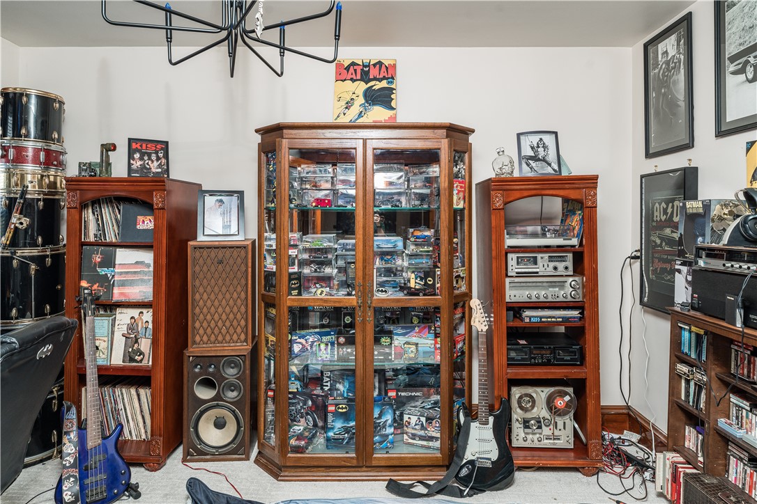 372 Old River Road Lincoln, RI 02838 - Photo 24 of 50