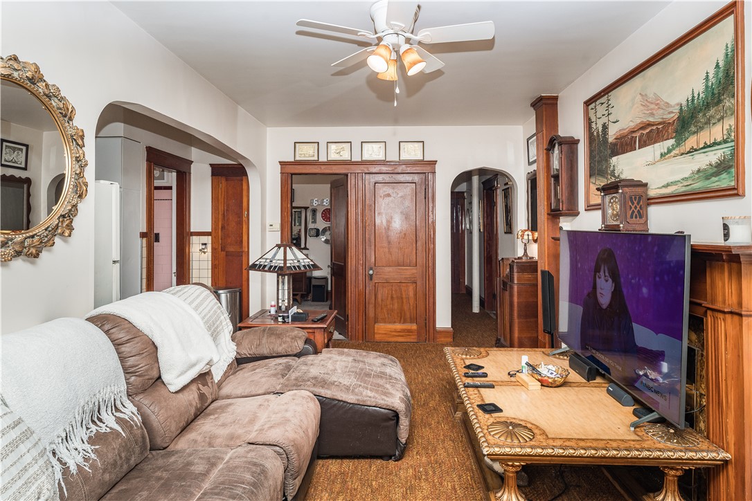 372 Old River Road Lincoln, RI 02838 - Photo 28 of 50