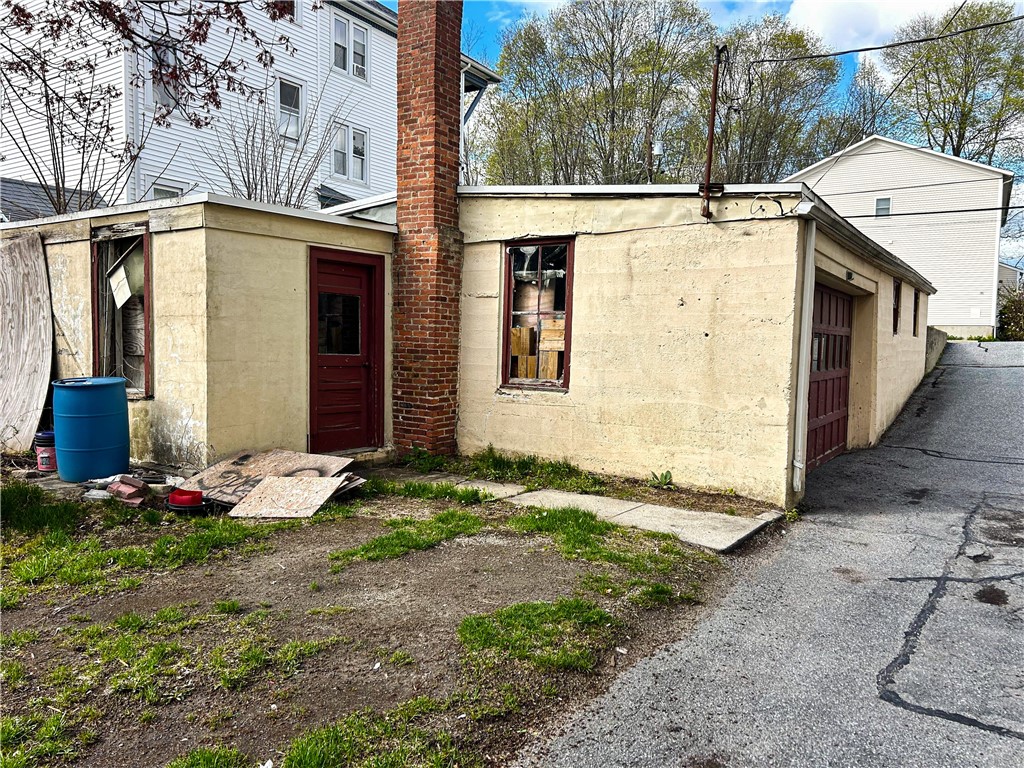 372 Old River Road Lincoln, RI 02838 - Photo 50 of 50