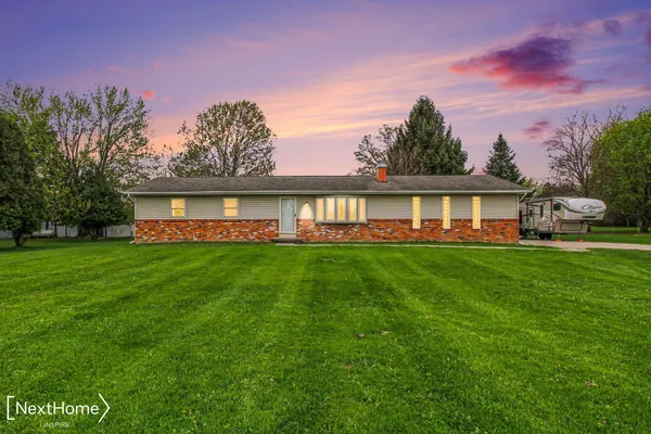 $342,000 | 1601 Layton Road, Fowlerville, MI 48836