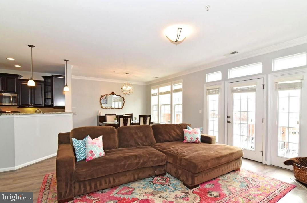 42594 Sunset Ridge Square Ashburn, VA 20148 - Photo 11 of 27