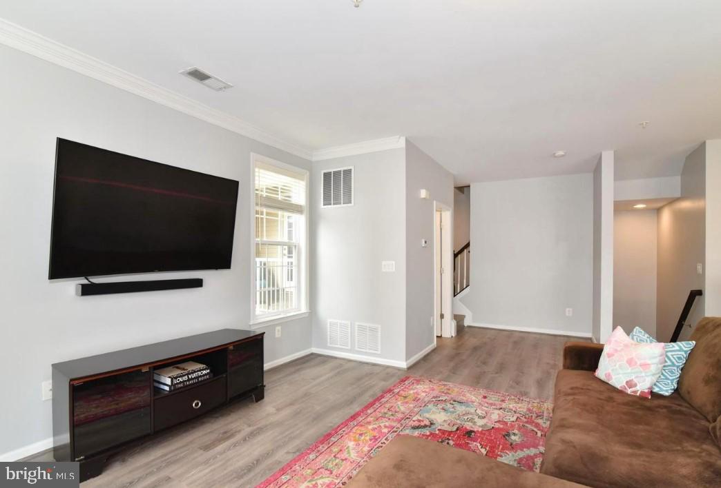 42594 Sunset Ridge Square Ashburn, VA 20148 - Photo 13 of 27