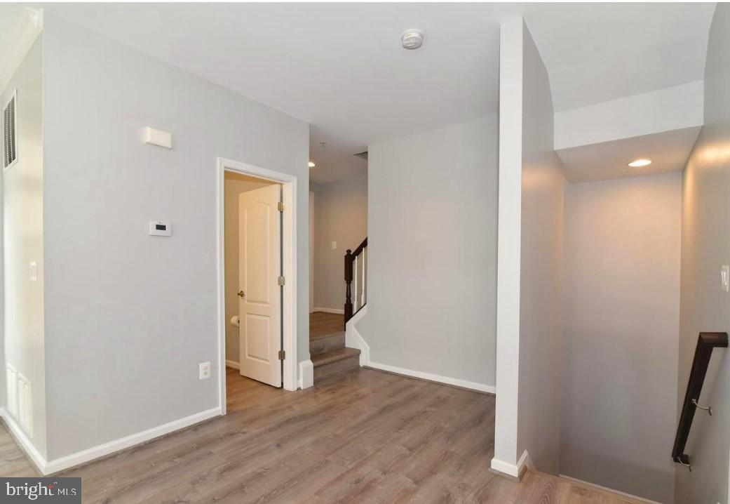 42594 Sunset Ridge Square Ashburn, VA 20148 - Photo 14 of 27