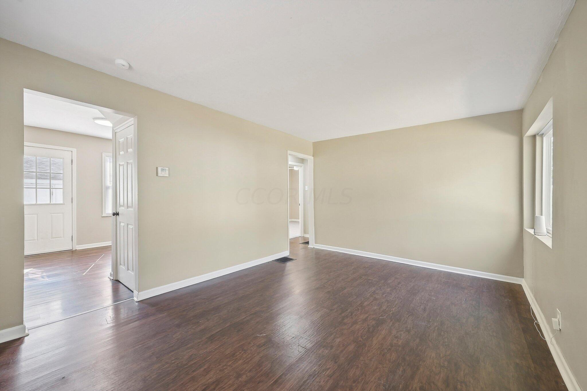 2264 Delbert Road Columbus, OH 43211 - Photo 11 of 26 Delbert Rd-008