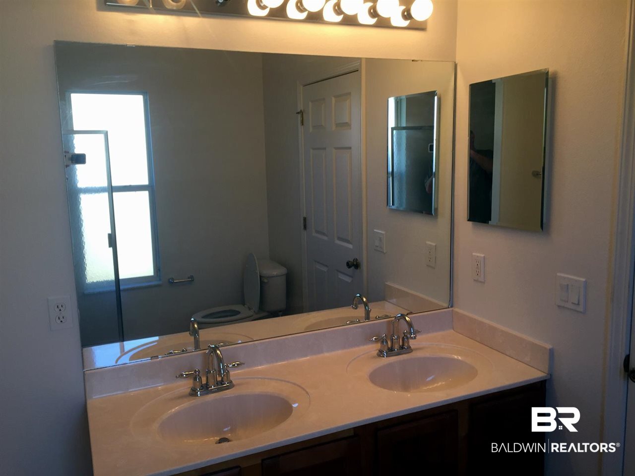 1900 South Bay Street Foley, AL 36535 - Photo 27 of 40 master bath
