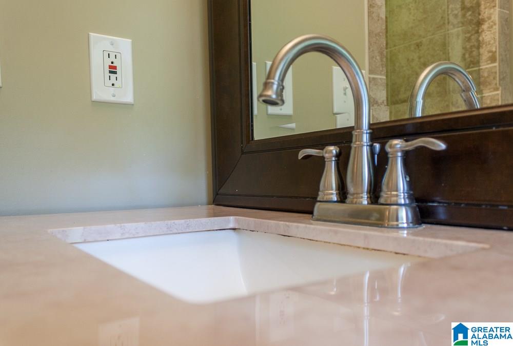 3731 Forest Run Road Birmingham, AL 35223 - Photo 34 of 41