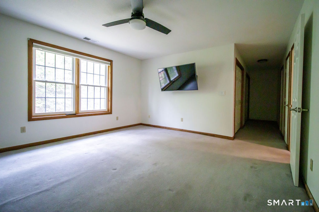 402 Larkspur Farm Road, Unit 34 Torrington, CT 06790 - Photo 16 of 31