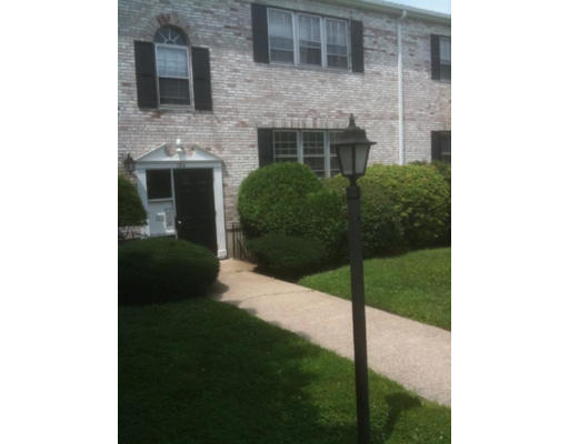 186 Lake Shore Road, Unit 2 Boston, MA 02135 - Photo 1 of 12