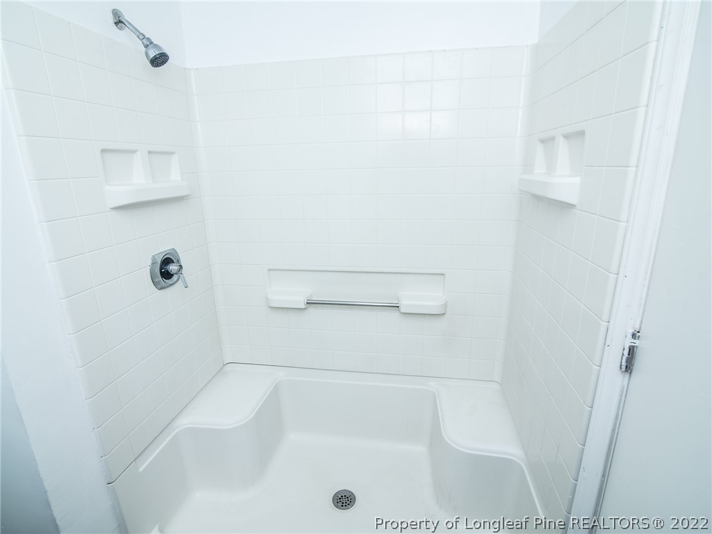 114 Roscoes Road Pembroke, NC 28372 - Photo 28 of 35 Gallery Image 28