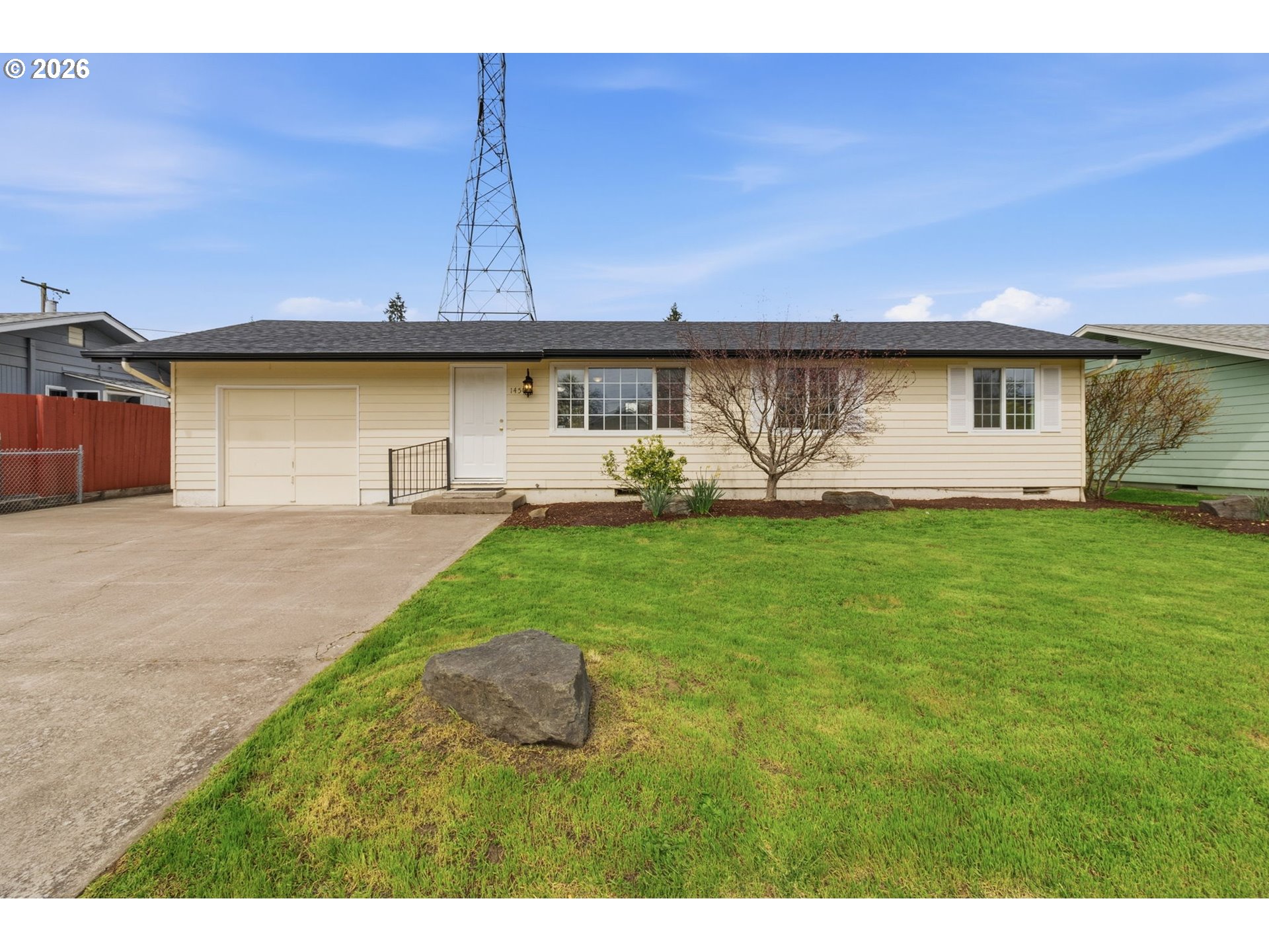 1450 West Quinalt Street Springfield, OR 97477 - Photo 1 of 23