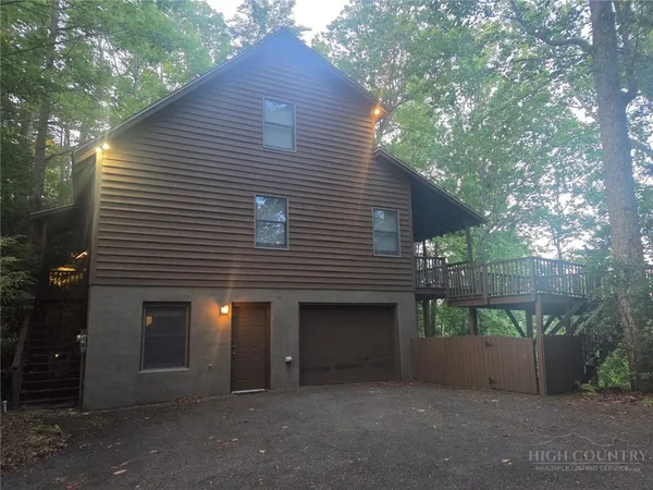 $650,000 | 342 Wildwood Run Road, Banner Elk, NC 28604